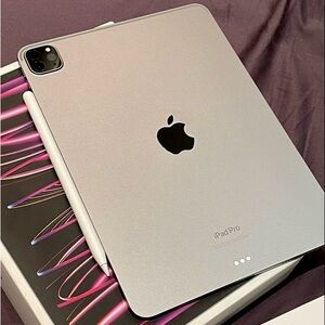 Ipad pro and Apple pencil